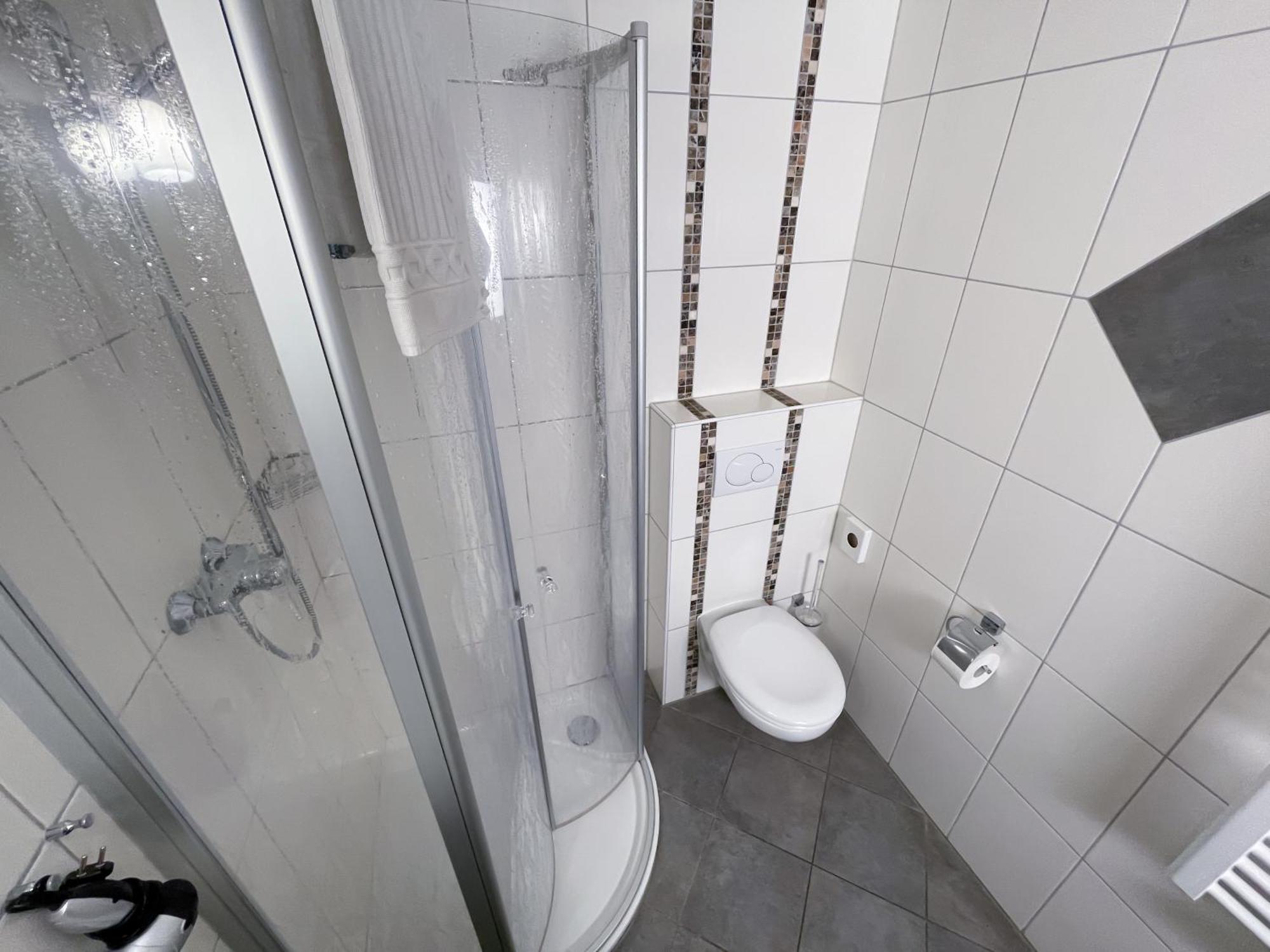 Hotel Weinhaus Hirschen Bruttig Habitación foto